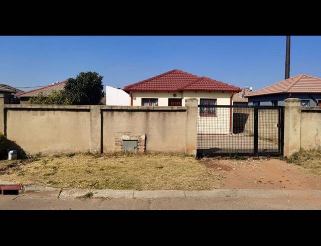 2 BEDROOM PROPERTY TO RENT IN RIVERLEA